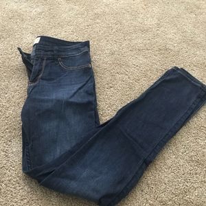 Dark wash skinny jeans